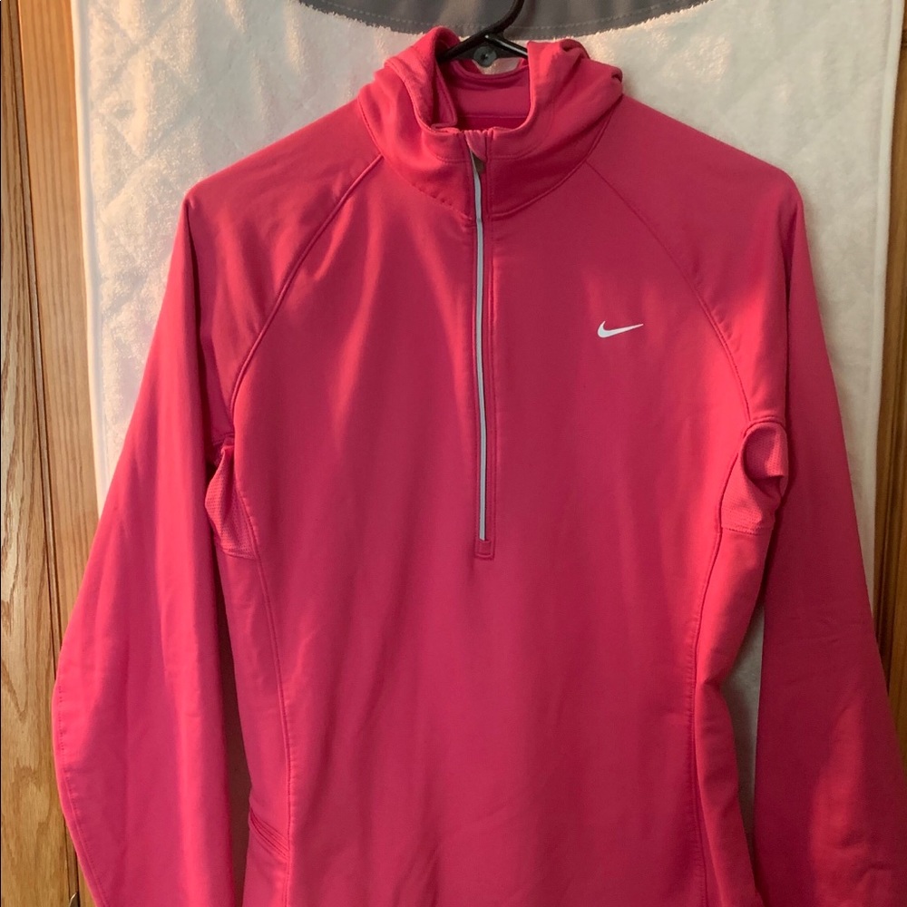 EUC Nike Dri-Fit Hooded Pullover